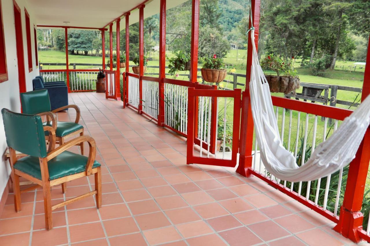 La Cabana Ecohotel - Valle Del Cocora Саленто Екстер'єр фото