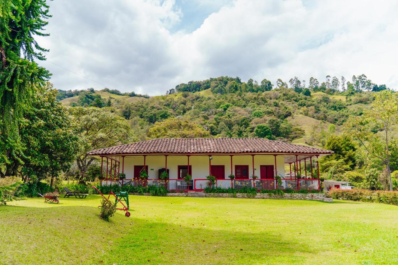 La Cabana Ecohotel - Valle Del Cocora Саленто Екстер'єр фото